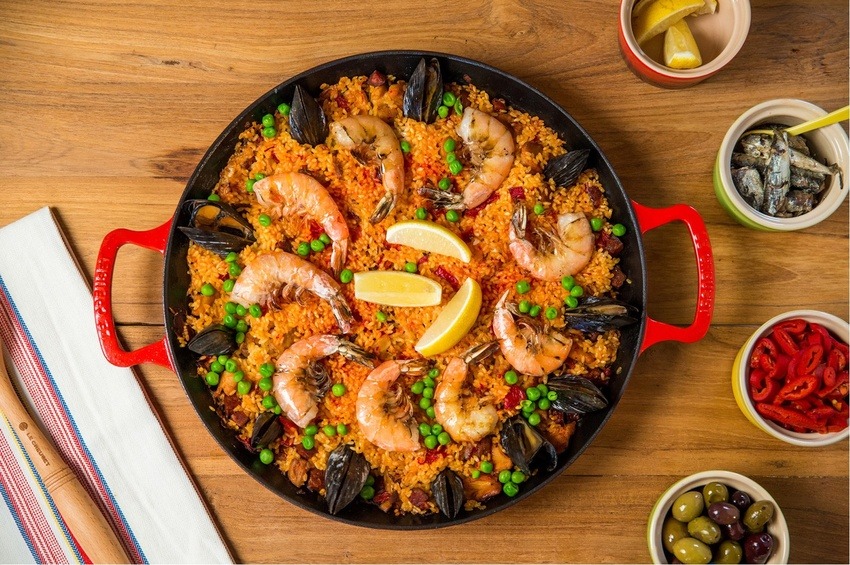 paella-khas-spanyol-warisan-kuliner-dari-negeri