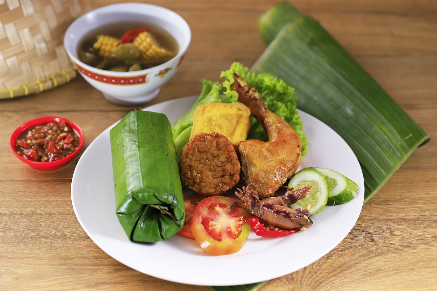 nasi-timbel-kelezatan-sajian-tradisional