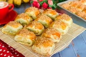 bolen-pisang-kudapan-klasik-dengan-sentuhan-modern 