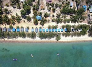 Pantai Toronipa: Surga Tersembunyi yang Wajib Lo Coba Sekali Seumur Hidup!