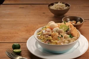 Mie Kocok: Kuliner Legendaris dengan Rasa yang Selalu Dirindukan