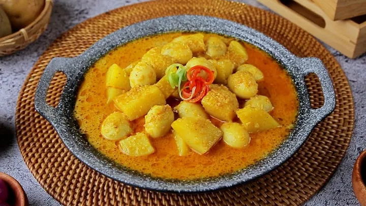 Kentang Kari: Cita Rasa Hangat yang Menyatukan Selera dari Timur hingga Barat