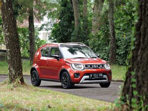 Suzuki Ignis 2021: City Car Unik Bergaya SUV yang Irit dan Lincah