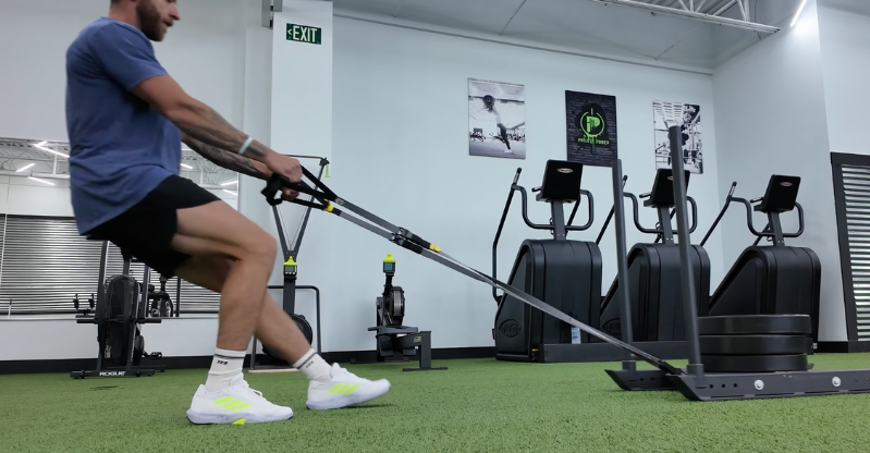 Material Istimewa di Balik Konstruksi Adidas Amplimove