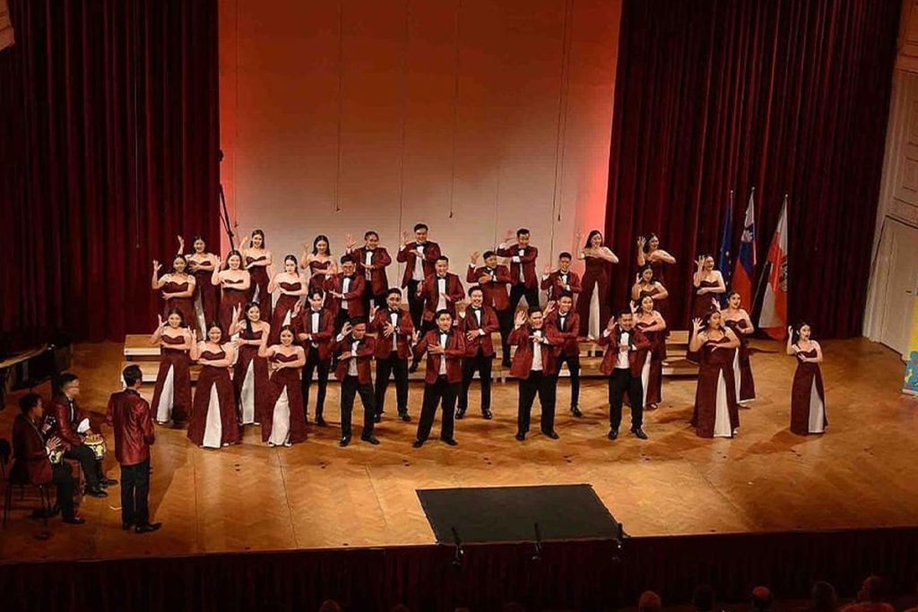 Gratia Choir SCU Semarang Tampil di EGP Slovenia Harmoni Dunia di Panggung Internasional