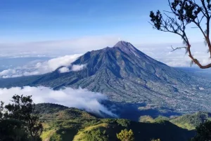 Gunung Merbabu, Wisata Alam yang Wajib Dijelajahi