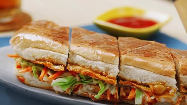 Mengenal Sejarah Roti John Malaysia