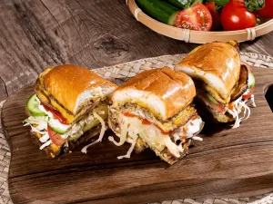 Roti John Malaysia, Resep Legendaris yang Bikin Nagih